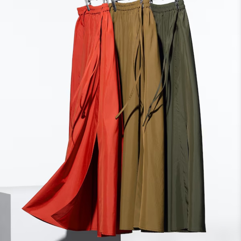 BNWOT Uniqlo x JW Anderson Double Slit Maxi Skirt - Picture 2 of 16